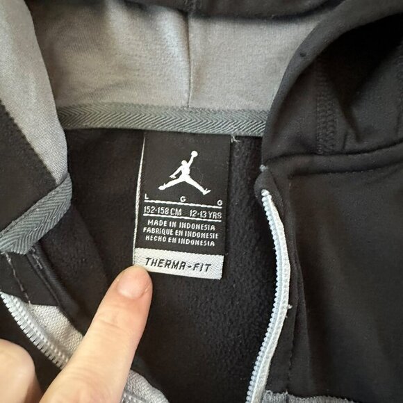 Nike Air Jordan Boys Hoodie Black & Gray Zip-Up Size L 10-12Y - Picture 8 of 11